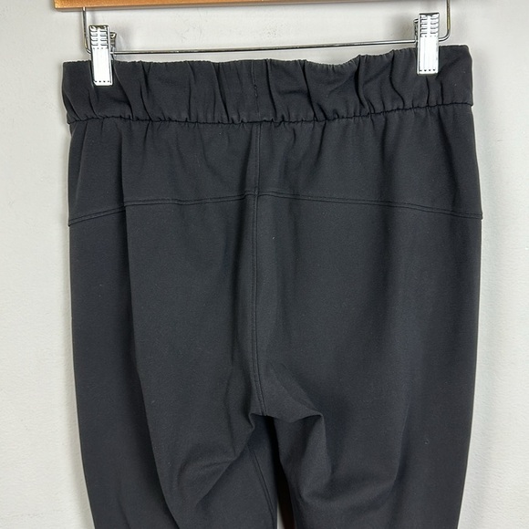 Lululemon On The Fly Pant *28" Black Sz 4 - Picture 10 of 14